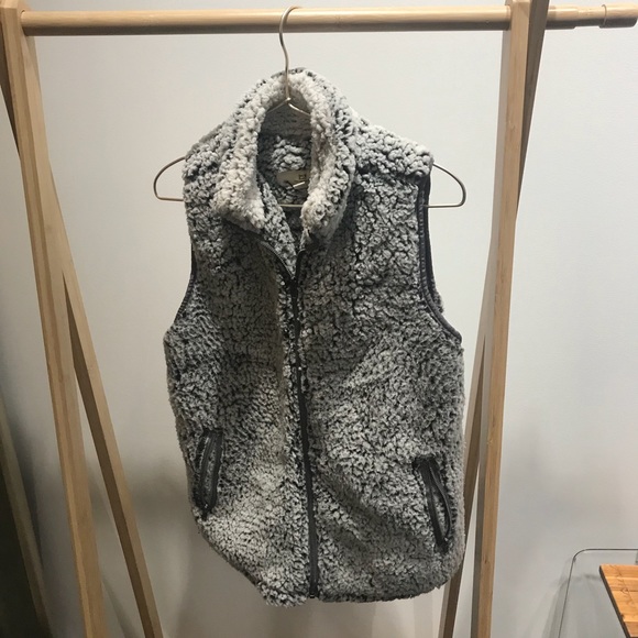 Thread & Supply Jackets & Blazers - THREAD AND SUPPLY. SHERPA VEST.